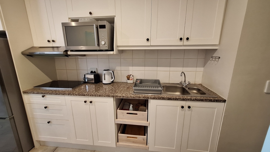 2 Bedroom Property for Sale in Elands Bay Western Cape